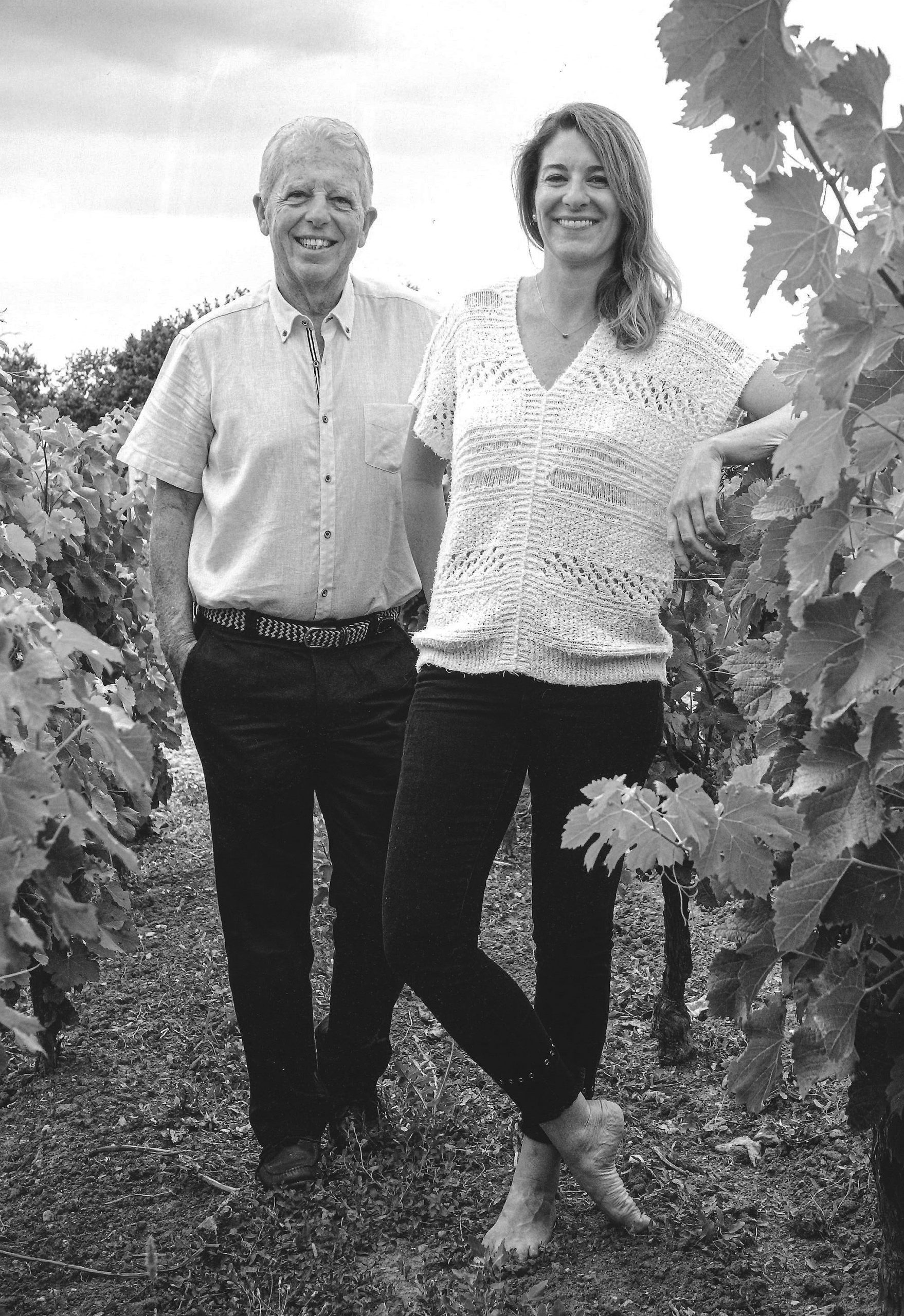 Philippe et Emilie FANIEST dans les vignes